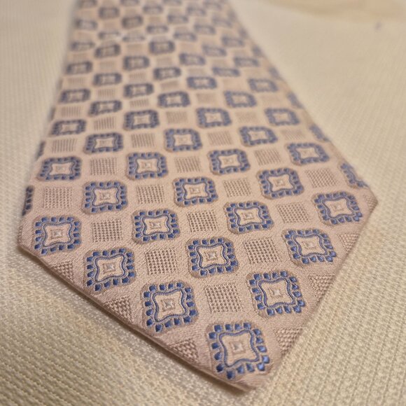 HARRY ROZEN Silk Tie - Picture 6 of 14